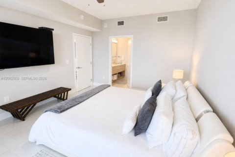 Copropriété à vendre à North Miami Beach, Floride: 3 chambres, 144.65 m2 № 2249950 - photo 20