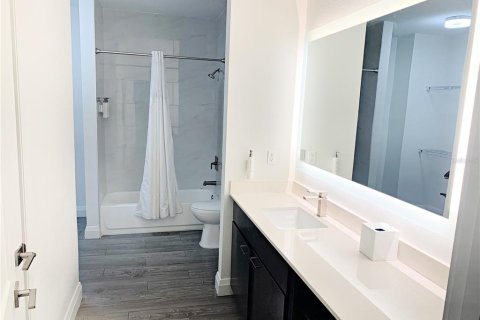 Condominio en venta en Winter Garden, Florida, 2 dormitorios, 133.22 m2 № 1615433 - foto 30