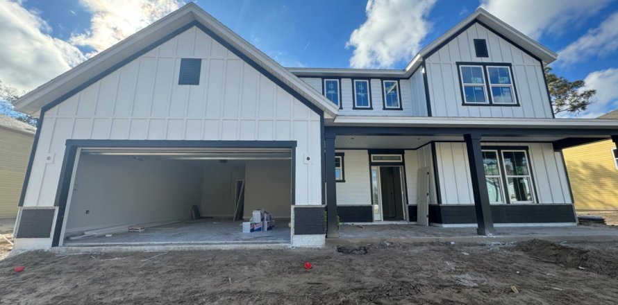 House in Jacksonville, Florida 4 bedrooms, 250.74 sq.m. № 857597