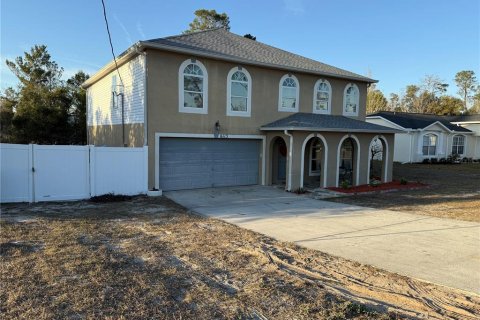 Villa ou maison à vendre à Spring Hill, Floride: 4 chambres, 279.82 m2 № 1544227 - photo 2