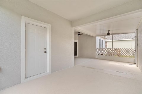 House in Saint Cloud, Florida 3 bedrooms, 169.55 sq.m. № 1784654 - photo 24