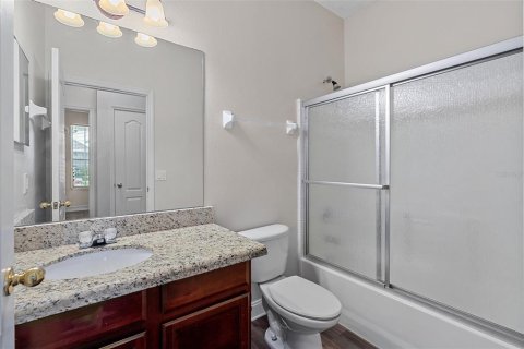 House in Saint Cloud, Florida 3 bedrooms, 169.55 sq.m. № 1784654 - photo 8