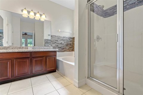 House in Saint Cloud, Florida 3 bedrooms, 169.55 sq.m. № 1784654 - photo 21
