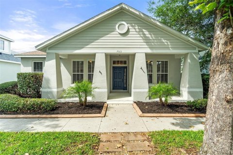 House in Saint Cloud, Florida 3 bedrooms, 169.55 sq.m. № 1784654 - photo 1