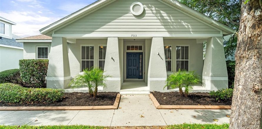 House in Saint Cloud, Florida 3 bedrooms, 169.55 sq.m. № 1784654