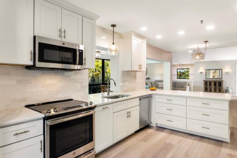 Condo in Jupiter, Florida, 3 bedrooms  № 2082124 - photo 16