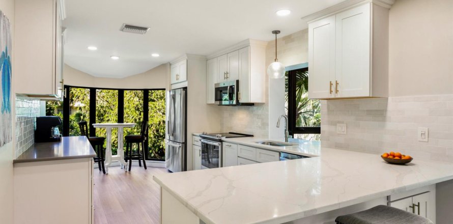 Condo in Jupiter, Florida, 3 bedrooms  № 2082124