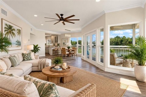 Condo in Crystal River, Florida, 2 bedrooms № 2377545 - photo 16