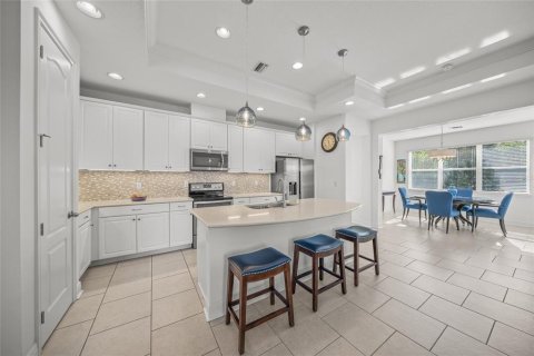House in Sarasota, Florida 3 bedrooms, 192.31 sq.m. № 1556636 - photo 12