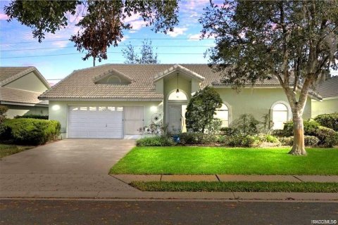 Casa en venta en Inverness, Florida, 3 dormitorios, 157.38 m2 № 1783405 - foto 1