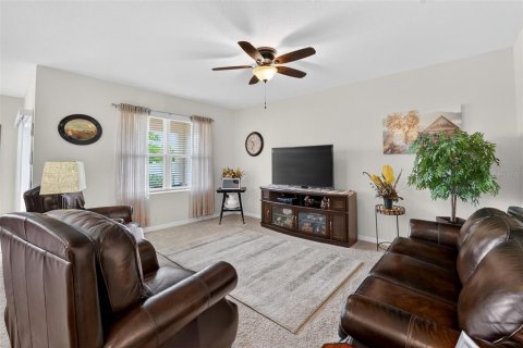 House in Haines City, Florida 3 bedrooms, 160.26 sq.m. № 2132048 - photo 5