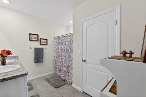 House in Haines City, Florida 3 bedrooms, 160.26 sq.m. № 2132048 - photo 19
