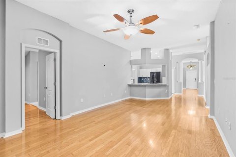 Casa en venta en Tampa, Florida, 4 dormitorios, 196.21 m2 № 1910037 - foto 11