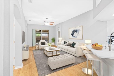 Casa en venta en Tampa, Florida, 4 dormitorios, 196.21 m2 № 1910037 - foto 12