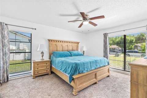 Casa en venta en Tampa, Florida, 4 dormitorios, 196.21 m2 № 1910037 - foto 15