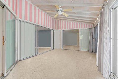 House in Port Charlotte, Florida 2 bedrooms, 157.75 sq.m. № 879193 - photo 21