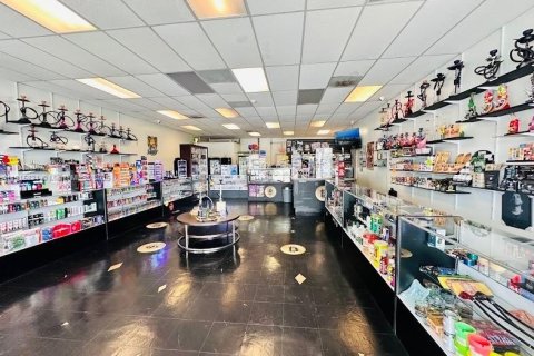 Commercial property in Homestead, Florida № 1973651 - photo 2