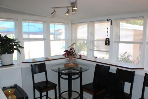 Villa ou maison à vendre à New Smyrna Beach, Floride: 2 chambres, 81.29 m2 № 836131 - photo 20