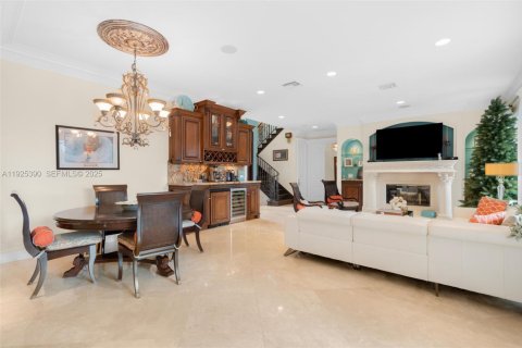 Casa en venta en Pompano Beach, Florida, 4 dormitorios, 256.32 m2 № 2090615 - foto 11