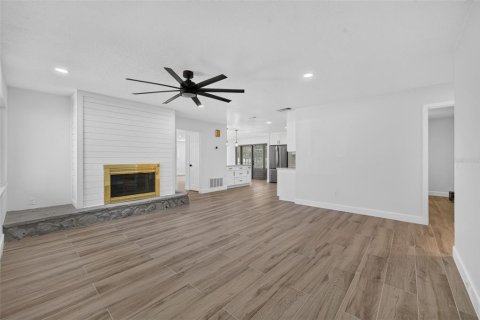 Casa en venta en Winter Garden, Florida, 4 dormitorios, 182.09 m2 № 2396494 - foto 8