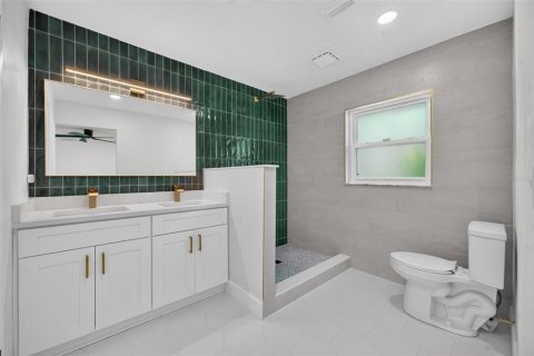 Casa en venta en Winter Garden, Florida, 4 dormitorios, 182.09 m2 № 2396494 - foto 12
