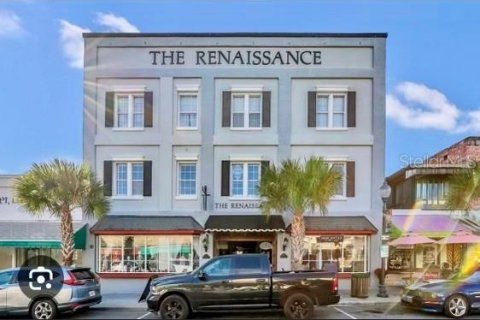 Propiedad comercial en alquiler en Mount Dora, Florida № 1910102 - foto 1