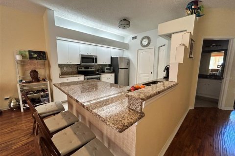 Townhouse in Oldsmar, Florida 3 bedrooms, 134.89 sq.m. № 1915496 - photo 6