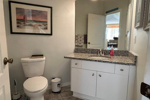 Townhouse in Oldsmar, Florida 3 bedrooms, 134.89 sq.m. № 1915496 - photo 8