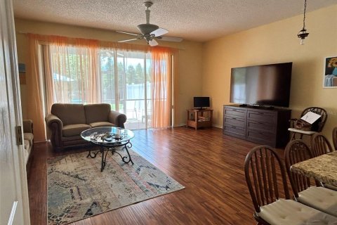 Townhouse in Oldsmar, Florida 3 bedrooms, 134.89 sq.m. № 1915496 - photo 4