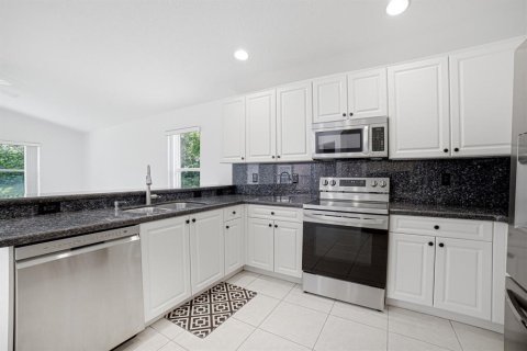 Casa en venta en Lake Worth, Florida, 3 dormitorios, 233 m2 № 2250157 - foto 7