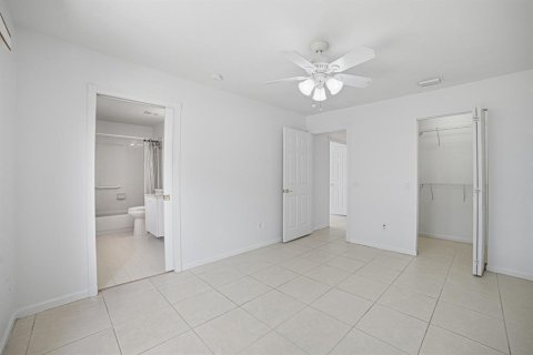 Casa en venta en Lake Worth, Florida, 3 dormitorios, 233 m2 № 2250157 - foto 18