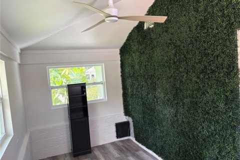 House in Bradenton, Florida 3 bedrooms, 153.66 sq.m. № 2379373 - photo 2