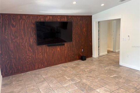 House in Bradenton, Florida 3 bedrooms, 153.66 sq.m. № 2379373 - photo 7