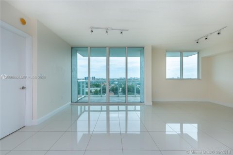 Condo in Miami, Florida, 1 bedroom № 2072087 - photo 20