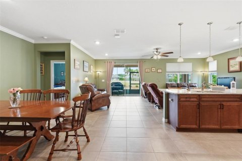 Villa ou maison à vendre à Ocala, Floride: 3 chambres, 181.44 m2 № 2126435 - photo 6
