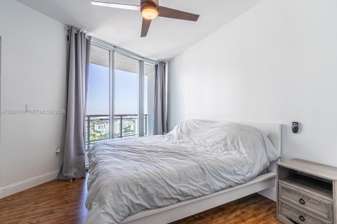 Copropriété à louer à Miami, Floride: 2 chambres, 86.86 m2 № 2344253 - photo 16