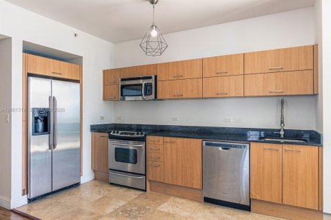 Copropriété à louer à Miami, Floride: 2 chambres, 86.86 m2 № 2344253 - photo 6