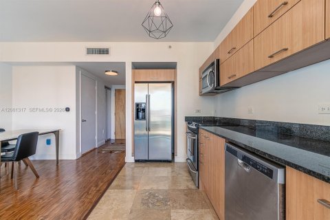 Copropriété à louer à Miami, Floride: 2 chambres, 86.86 m2 № 2344253 - photo 9