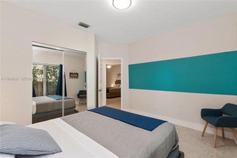 Propiedad comercial en venta en Hollywood, Florida, 224.08 m2 № 2031812 - foto 14