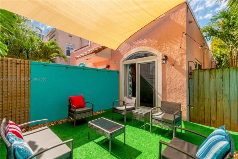 Propiedad comercial en venta en Hollywood, Florida, 224.08 m2 № 2031812 - foto 20