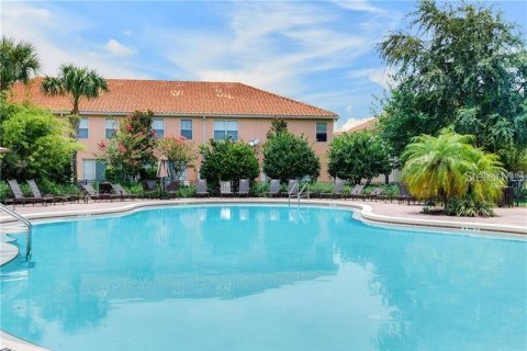 Adosado en venta en Kissimmee, Florida, 4 dormitorios, 165.55 m2 № 2109768 - foto 22