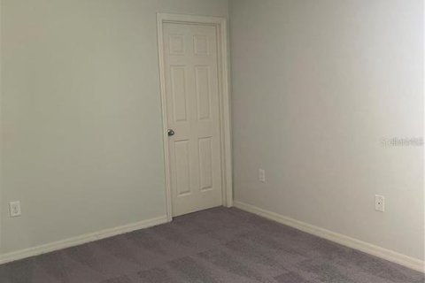 Adosado en venta en Kissimmee, Florida, 4 dormitorios, 165.55 m2 № 2109768 - foto 12