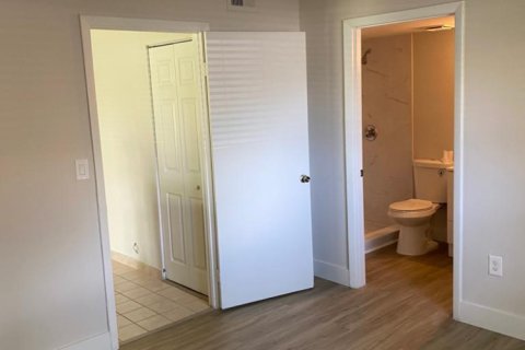 Condominio en alquiler en Pembroke Pines, Florida, 2 dormitorios, 94.39 m2 № 2084051 - foto 7