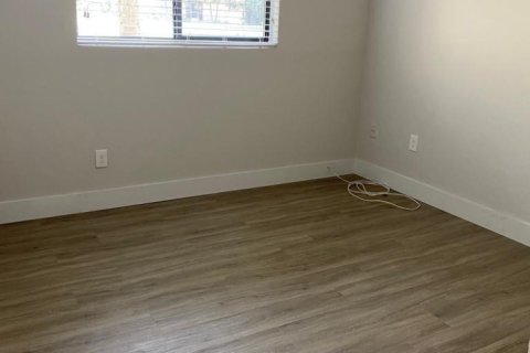 Condominio en alquiler en Pembroke Pines, Florida, 2 dormitorios, 94.39 m2 № 2084051 - foto 8