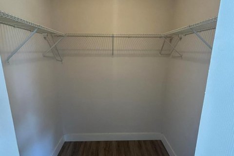 Copropriété à louer à Pembroke Pines, Floride: 2 chambres, 94.39 m2 № 2084051 - photo 14
