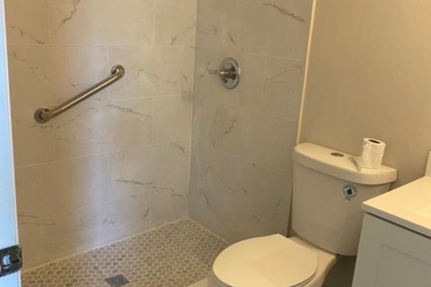 Condominio en alquiler en Pembroke Pines, Florida, 2 dormitorios, 94.39 m2 № 2084051 - foto 9