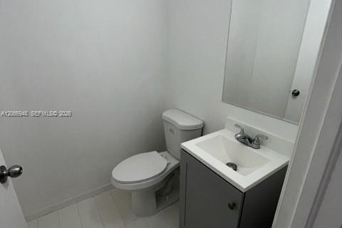 Touwnhouse à louer à Miami, Floride: 3 chambres, 135.82 m2 № 2286532 - photo 16