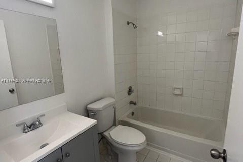 Touwnhouse à louer à Miami, Floride: 3 chambres, 135.82 m2 № 2286532 - photo 9