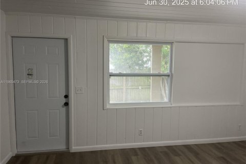 Immobilier commercial à vendre à West Palm Beach, Floride: 145.67 m2 № 2081213 - photo 11