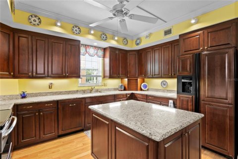 Copropriété à vendre à Tampa, Floride: 3 chambres, 216.28 m2 № 1903616 - photo 17